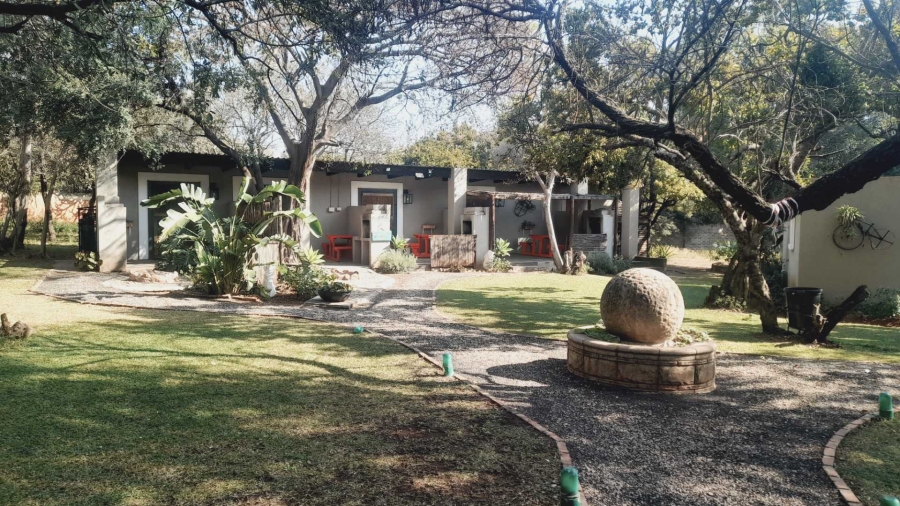 Commercial Property for Sale in Hartbeespoort Rural North West